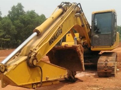 Jual Excavator Komatsu model PC200-6