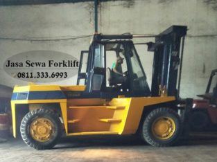Sewa Forklift Harian – Bulanan di Surabaya