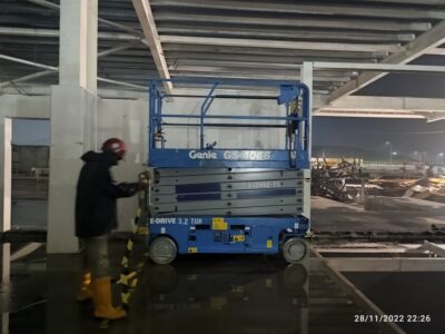Rental scissor lift/Tangga elektrik di sidoarjo