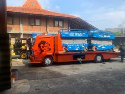 Scissor lift 10 meter di surabaya pasuruan pandaan