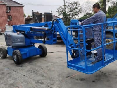 Sewa Boomlift Ngoro Mojokerto