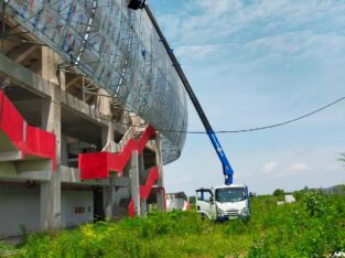 Rental skylift bekasi-bandung-karawang-semarang