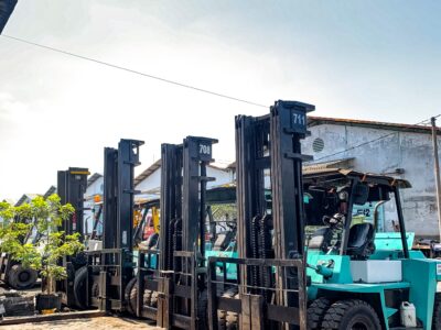 Murah Layanan Sewa Forklift Bulak Surabaya