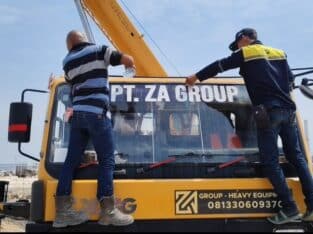 RENTAL CRANE MALANG PT ZA GROUP//081330609370