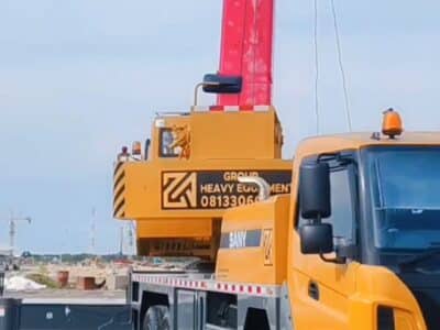 RENTAL CRANE BANYUWANGI // 081330609370