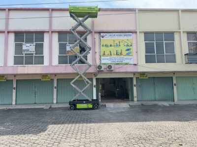 Sewa Scissor lift 12 Meter Area Batang Kendal