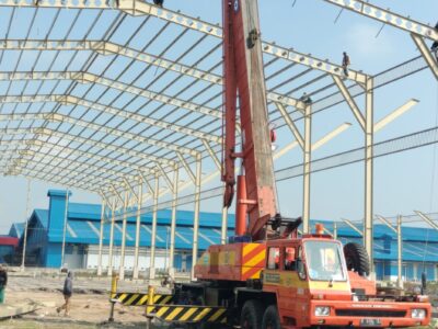 RENTAL CRANE MONOKERTO PT ZA GROUP