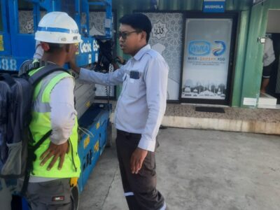 sewa scissor lift lengkap terpercaya Malang jatim