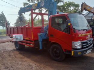 di jual Truck crane 3 ton 5 section siap kerja