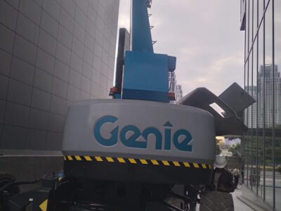 sewa Boom lift dan Scissor lift terpercaya Bogor