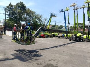 SEWA DAN JUAL ALAT KETINGGIAN BOOM LIFT SURABAYA